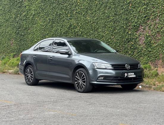 VOLKSWAGEN JETTA 2.0 TSI HIGHLINE 211CV GASOLINA 4P TIPTRONIC VOLKSWAGEN JETTA 2.0 TSI HIGHLINE 211CV GASOLINA 4P TIPTRONIC